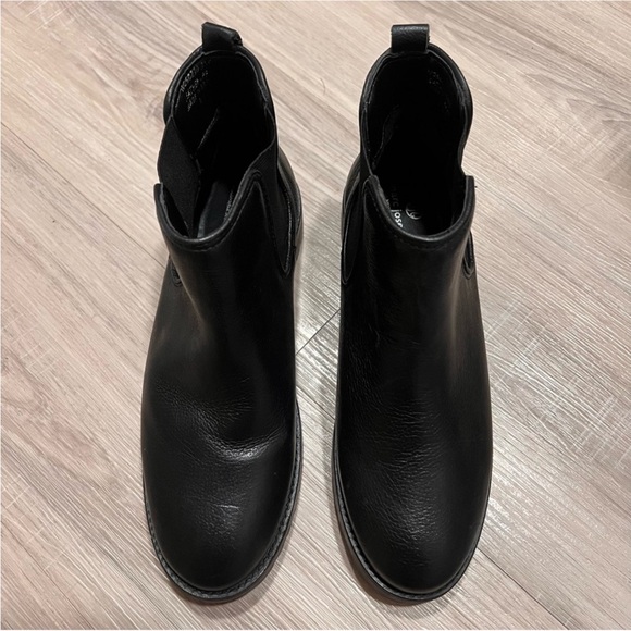 NWOT Marc Joseph New York Leather Booties - Picture 5 of 5